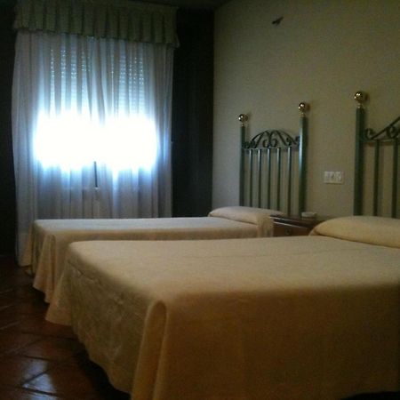 Hotel El Balcon Aviles Bagian luar foto