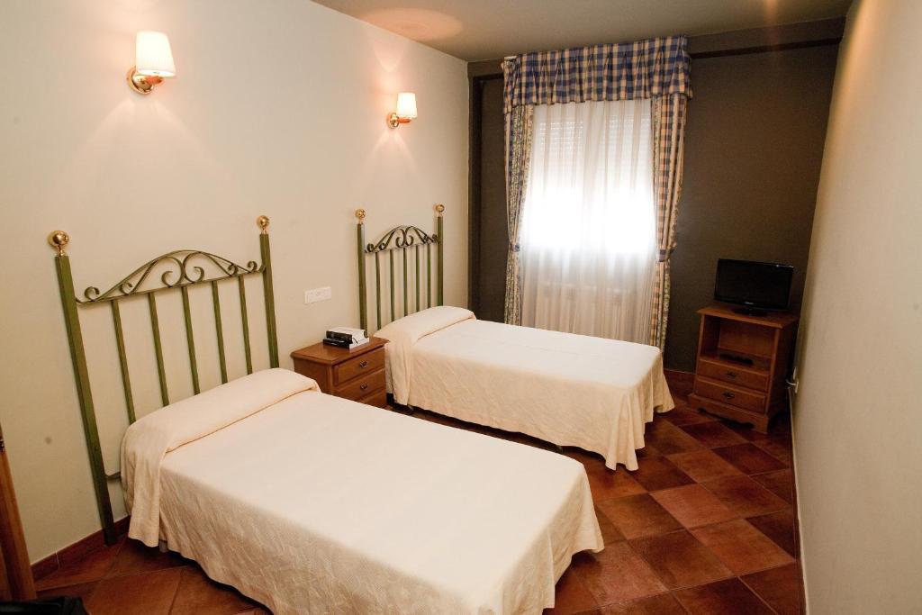 Hotel El Balcon Aviles Ruang foto