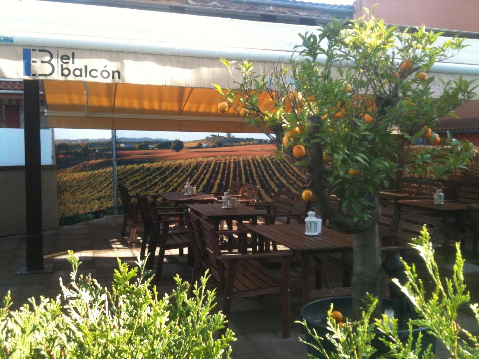 Hotel El Balcon Aviles Bagian luar foto